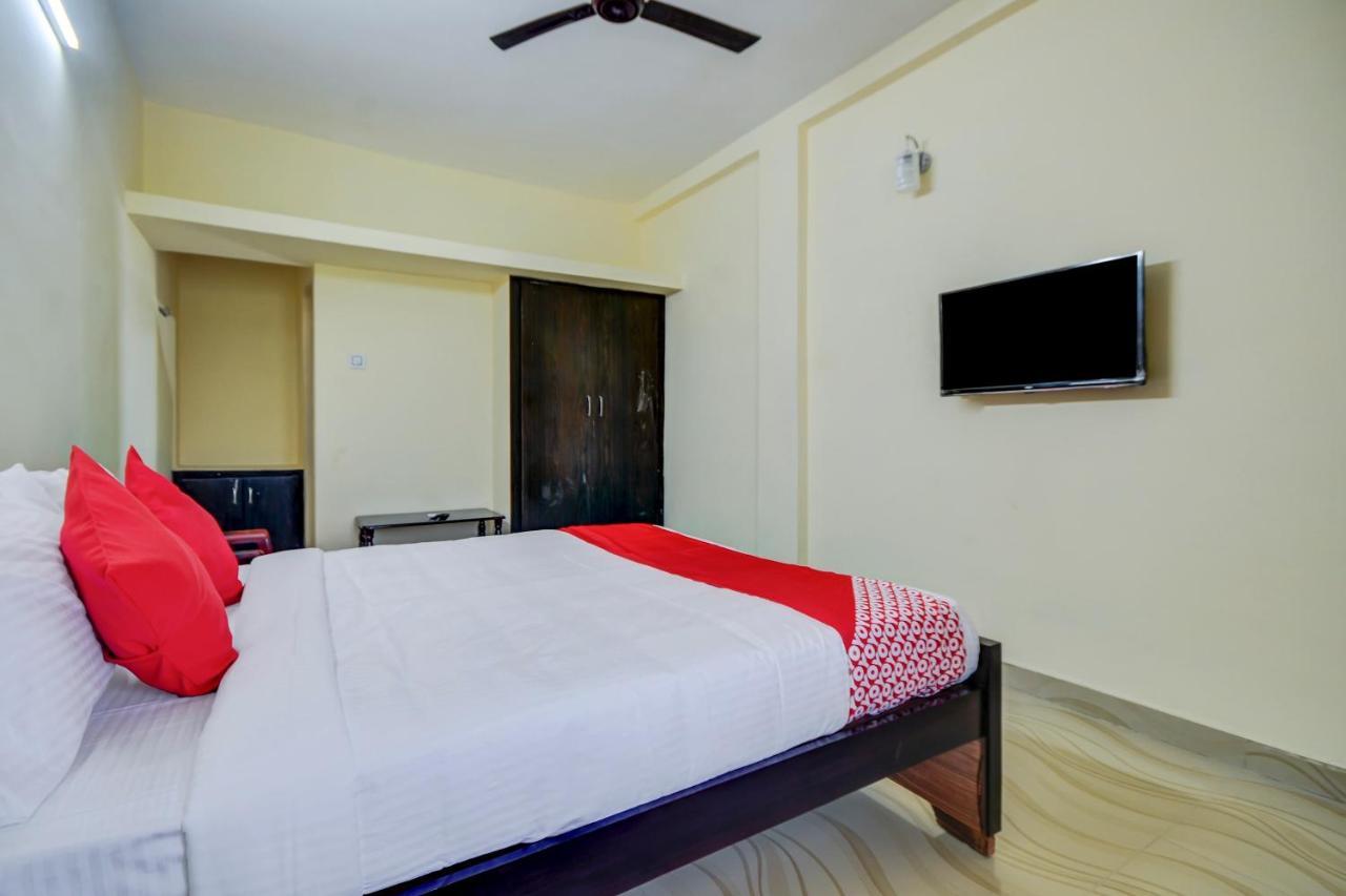 Hotel O Aruthraa Residency Podanur Esterno foto