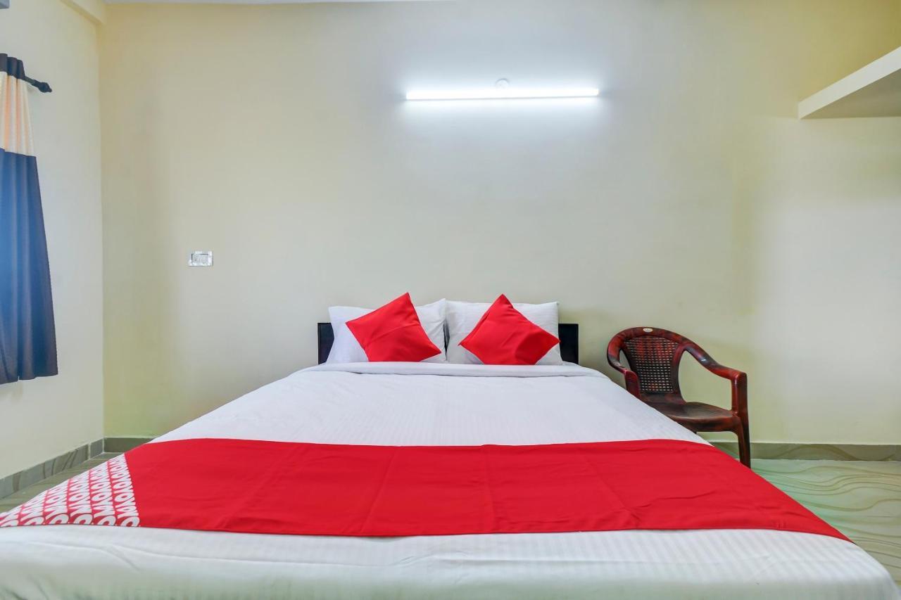 Hotel O Aruthraa Residency Podanur Esterno foto